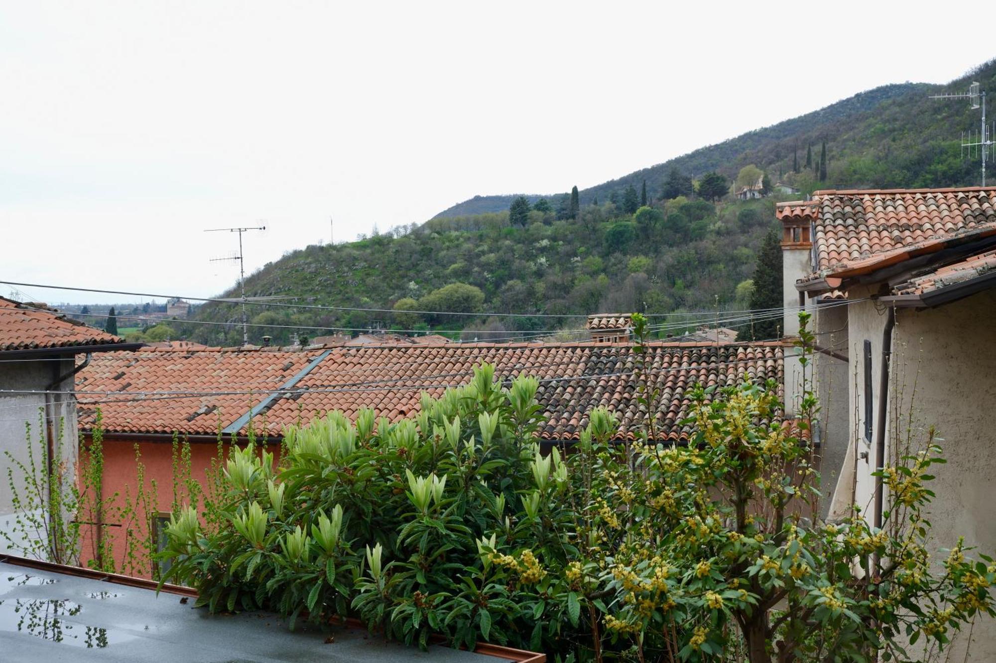 Appartamento La Bastia Fra Il Lago Di Garda E Brescia Citta Nuvolento Exterior photo